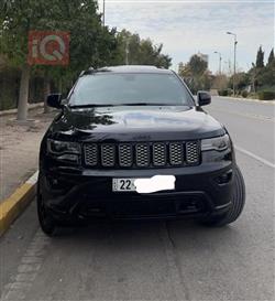 جیپ گراند شیرۆکی